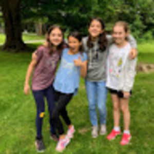 Meet your Posher, Ariana